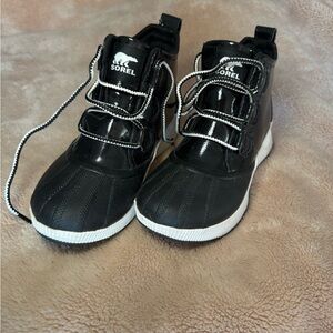 Sorel Women’s Black Boots